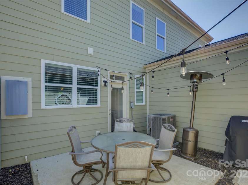 1225 Assembly Street, Belmont, NC 28012.  MLS# CAR4263896, YatesRealty ID 19356. 