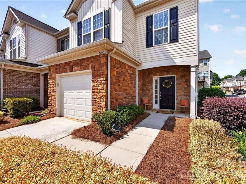 6453 Silver Star Lane, Charlotte, NC 28210.  MLS# CAR4374922, YatesRealty ID 19358. 