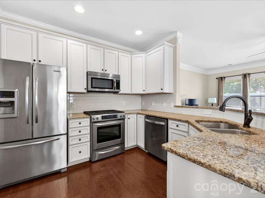 6453 Silver Star Lane, Charlotte, NC 28210.  MLS# CAR4374922, YatesRealty ID 19358. 