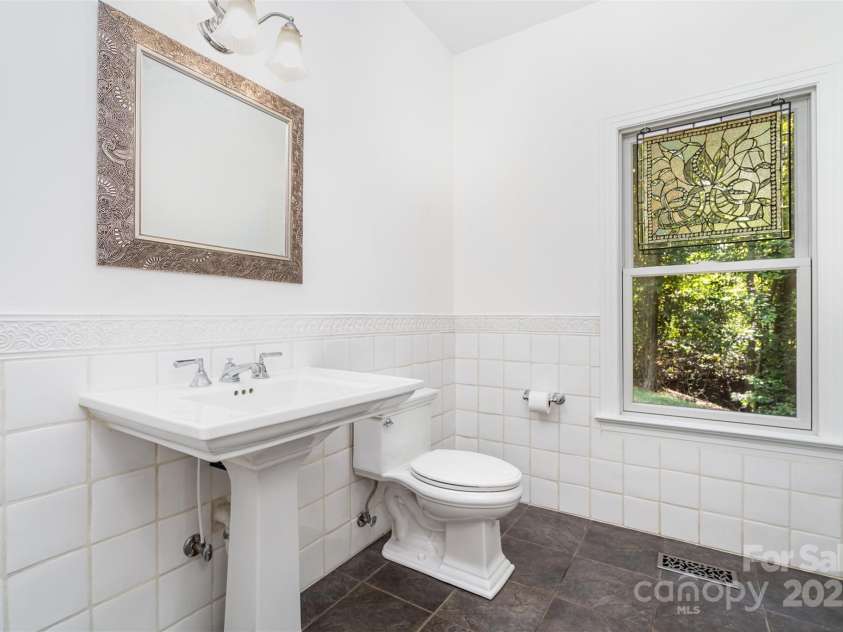 112 Eagle Chase Lane, Troutman, NC 28166.  MLS# CAR4296376, YatesRealty ID 1936. 