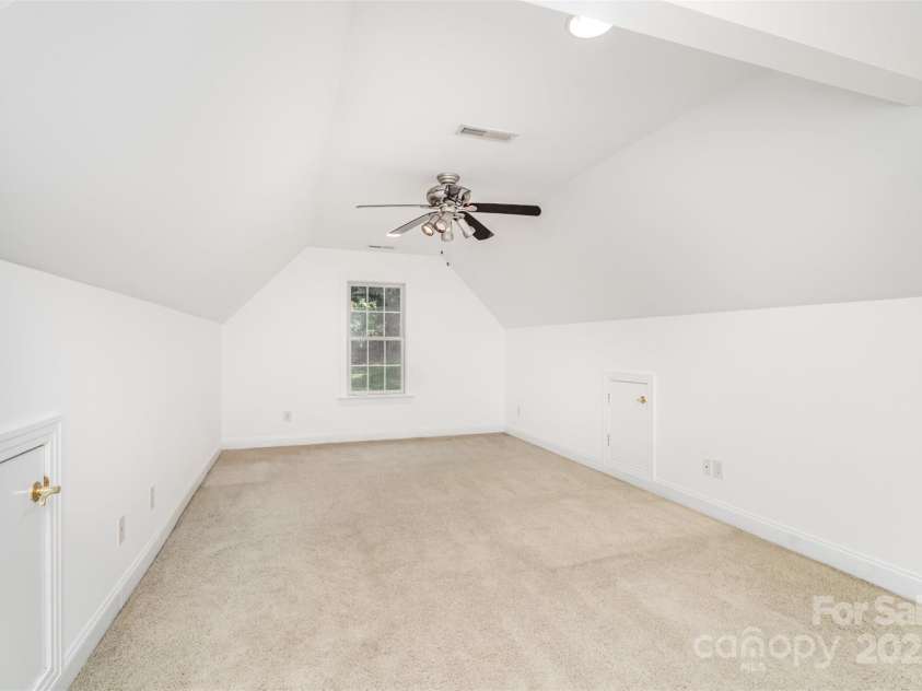 112 Eagle Chase Lane, Troutman, NC 28166.  MLS# CAR4296376, YatesRealty ID 1936. 