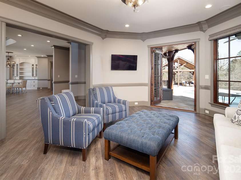 3200 Beaty Road, Gastonia, NC 28056.  MLS# CAR4233410, YatesRealty ID 1936. Living Room