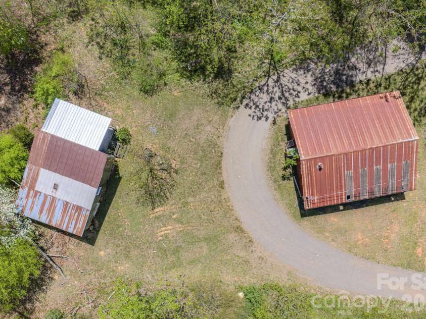 143 Gouge Cemetery Road, Bakersville, NC 28705.  MLS# CAR4373113, YatesRealty ID 19360. 