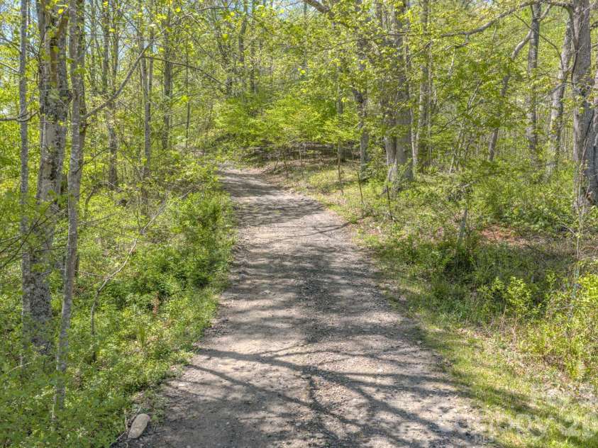 143 Gouge Cemetery Road, Bakersville, NC 28705.  MLS# CAR4373113, YatesRealty ID 19360. 