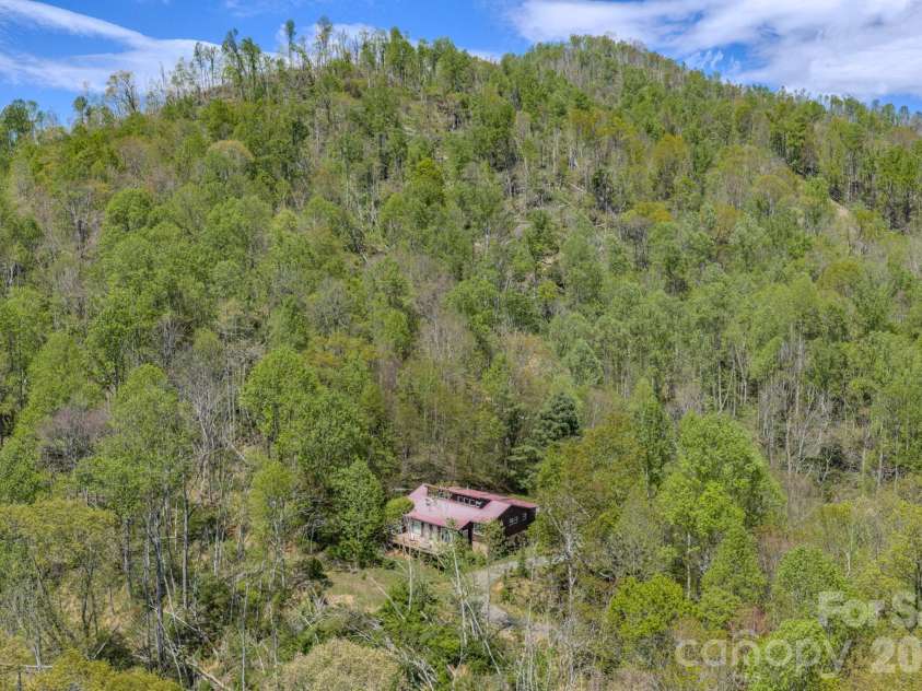 143 Gouge Cemetery Road, Bakersville, NC 28705.  MLS# CAR4373113, YatesRealty ID 19360. 