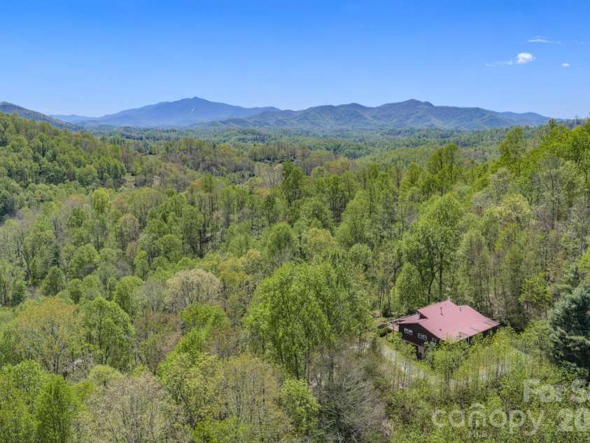 143 Gouge Cemetery Road, Bakersville, NC 28705.  MLS# CAR4373113, YatesRealty ID 19360. 