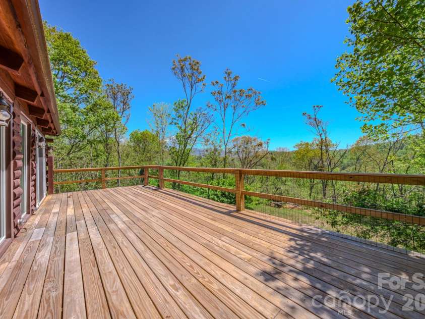 143 Gouge Cemetery Road, Bakersville, NC 28705.  MLS# CAR4373113, YatesRealty ID 19360. 
