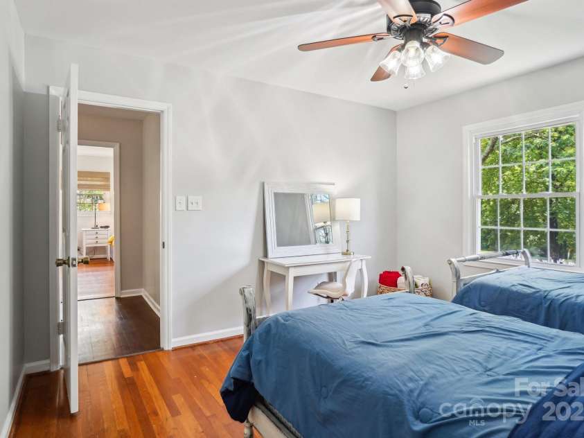 3918 Rea Road, Charlotte, NC 28226.  MLS# CAR4254640, YatesRealty ID 19360. 