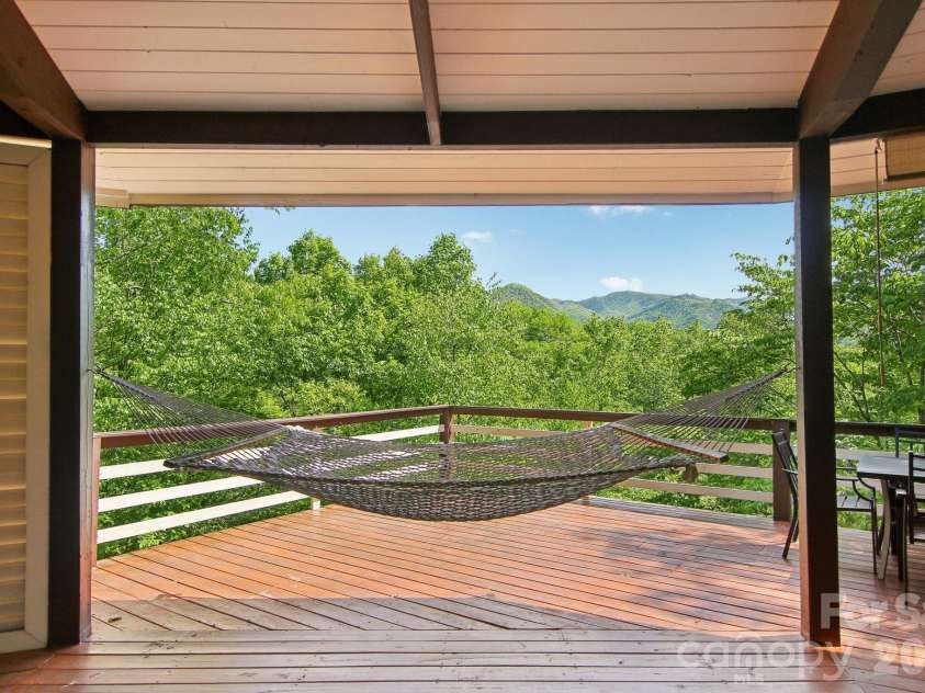 295 Dills Road, Bryson City, NC 28713.  MLS# CAR4373473, YatesRealty ID 19361. Nothing to do but to relax