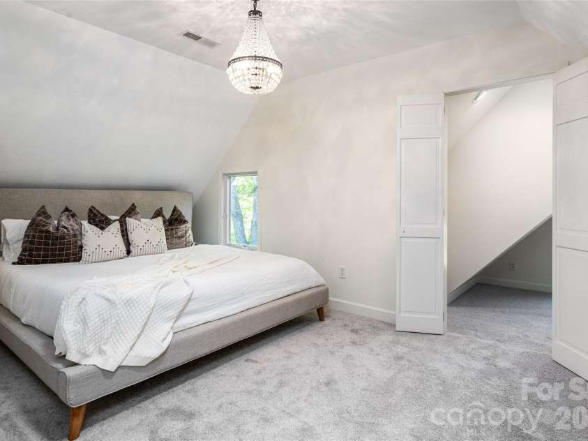 10 and 12 Dogwood Hills Lane, Weaverville, NC 28787.  MLS# CAR4374354, YatesRealty ID 19362. Guest House Upper Level Bed/Bonus