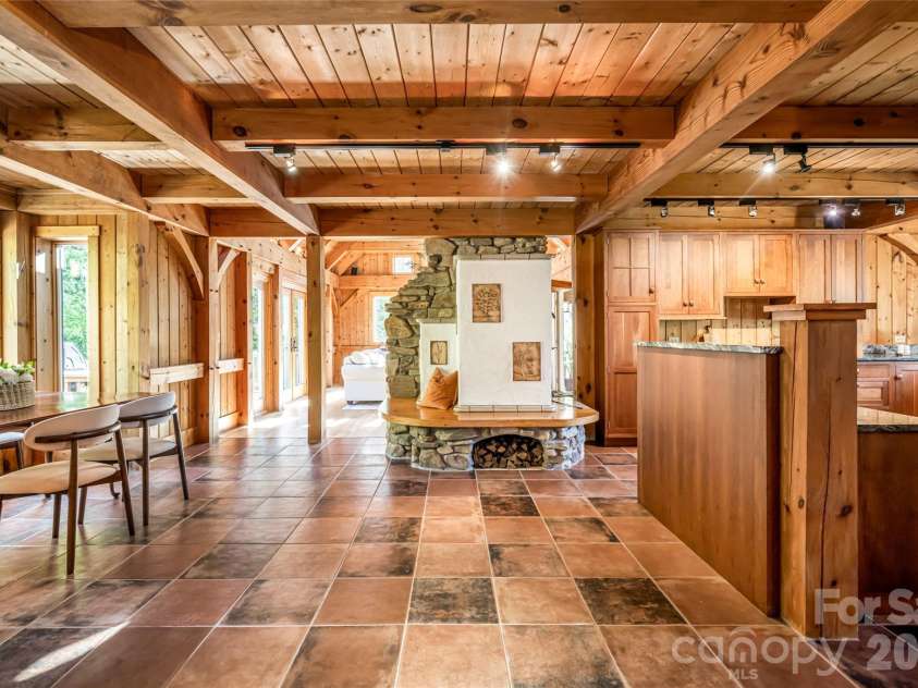 10 and 12 Dogwood Hills Lane, Weaverville, NC 28787.  MLS# CAR4374354, YatesRealty ID 19362. Kitchen + Dining
