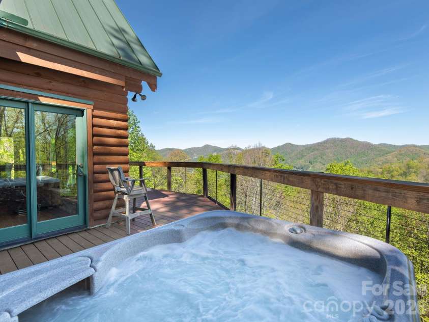 1036 Forces Of Nature Trail, Mars Hill, NC 28754.  MLS# CAR4290160, YatesRealty ID 19363. 