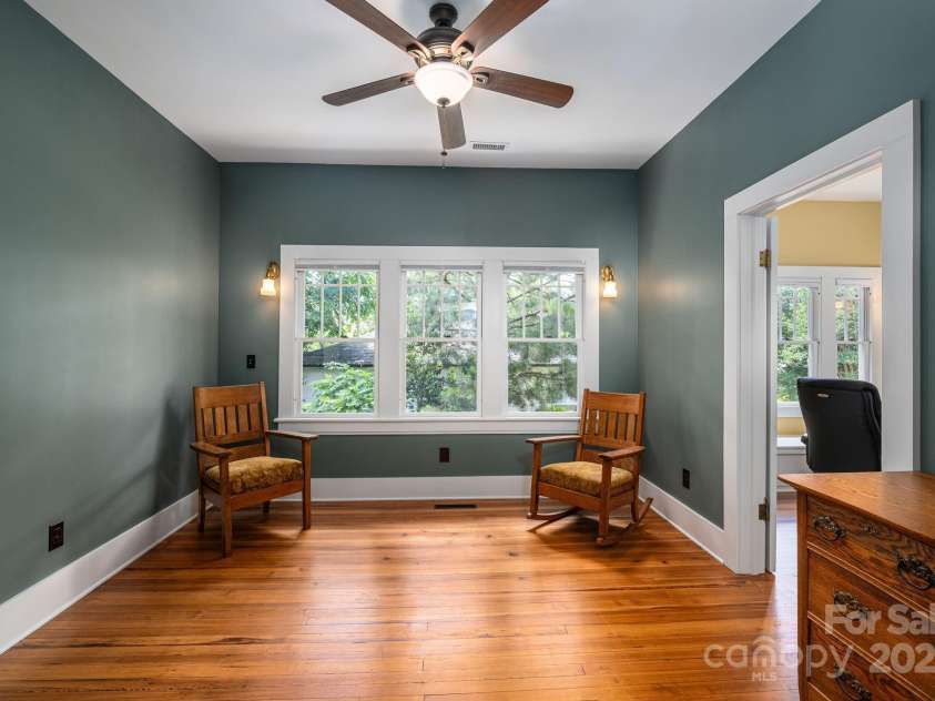 409 Grove Street, Lincolnton, NC 28092.  MLS# CAR4264134, YatesRealty ID 19364. Guest BR Unstaged