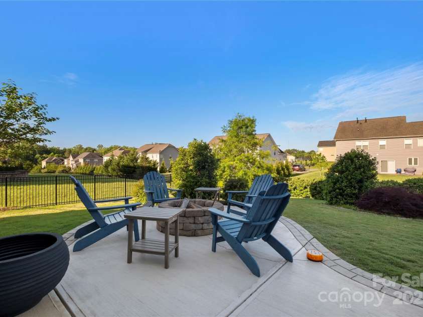 7216 Old Valley Way, Harrisburg, NC 28075.  MLS# CAR4252162, YatesRealty ID 19367. 