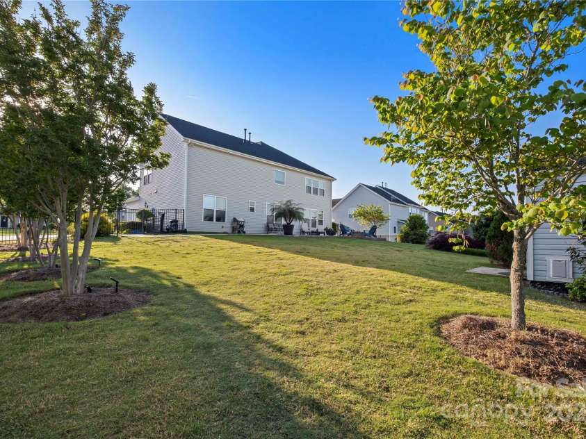 7216 Old Valley Way, Harrisburg, NC 28075.  MLS# CAR4252162, YatesRealty ID 19367. 