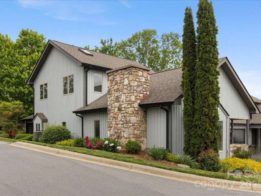 452 Kyfields None, Weaverville, NC 28787.  MLS# CAR4255494, YatesRealty ID 19368. Corner Lot