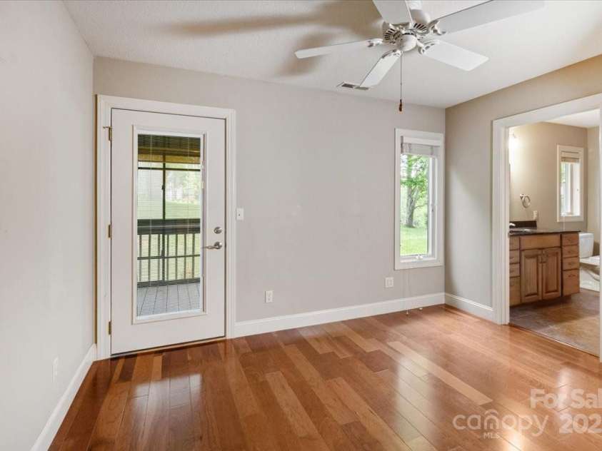 452 Kyfields None, Weaverville, NC 28787.  MLS# CAR4255494, YatesRealty ID 19368. Primary BR on Main w/door to enclosed back porch