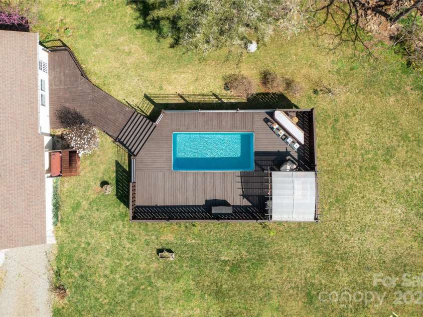 492 Paint Fork Road, Barnardsville, NC 28709.  MLS# CAR4239346, YatesRealty ID 19369. Aerial of Expansive Pool Deck