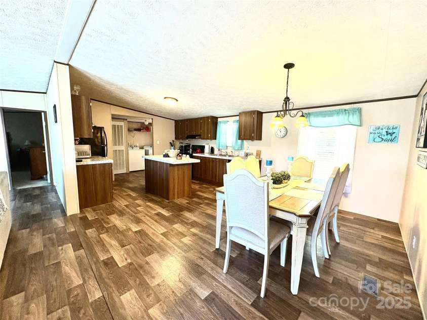 3512 Meldonna Drive, Maiden, NC 28650.  MLS# CAR4313064, YatesRealty ID 1937. 