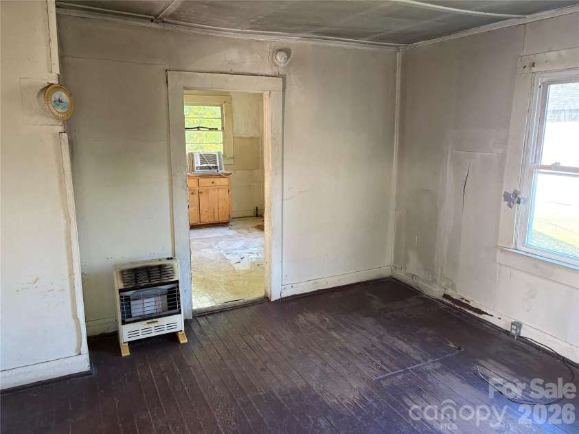 317 Orr Drive, Rock Hill, SC 29730.  MLS# CAR4373246, YatesRealty ID 19376. 