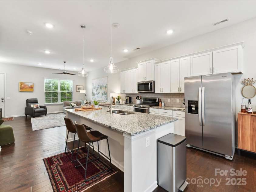1132 Whitby Moore Street, Charlotte, NC 28273.  MLS# CAR4268789, YatesRealty ID 19378. Kitchen view 2