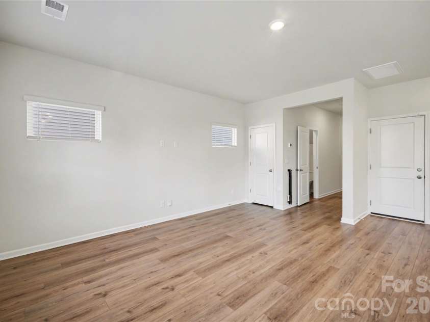 309 Olympia Way, York, SC 29745.  MLS# CAR4372927, YatesRealty ID 19378. 