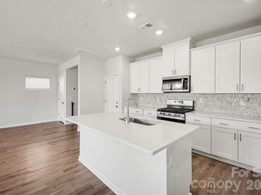 309 Olympia Way, York, SC 29745.  MLS# CAR4372927, YatesRealty ID 19378. 