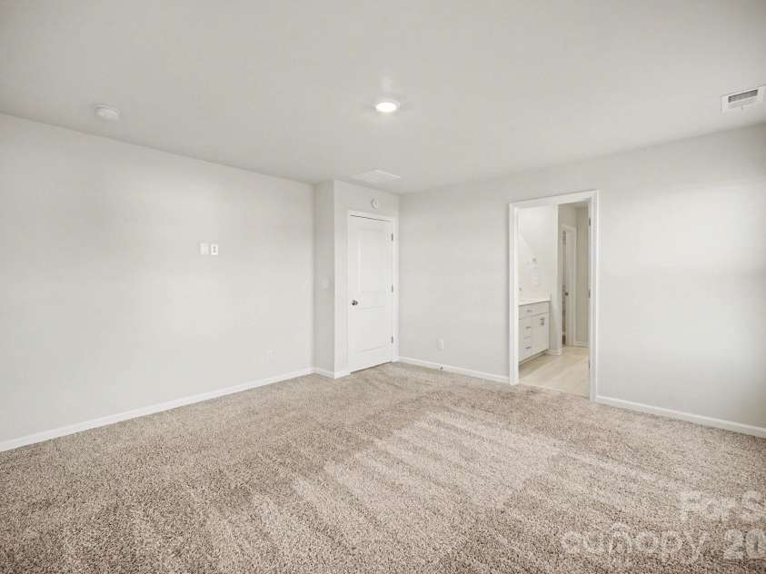 309 Olympia Way, York, SC 29745.  MLS# CAR4372927, YatesRealty ID 19378. 