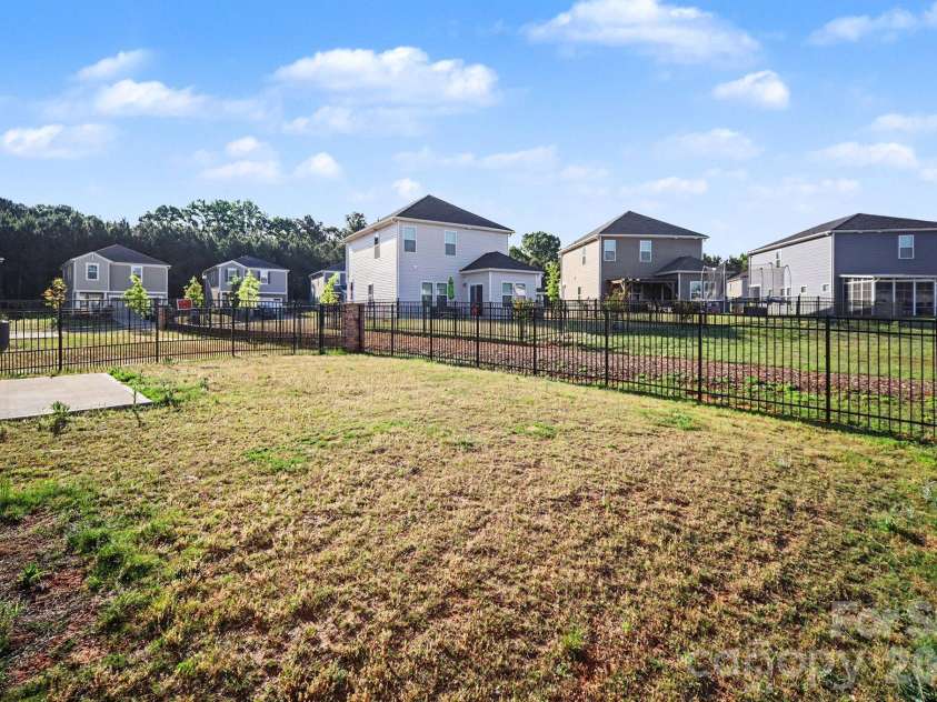 309 Olympia Way, York, SC 29745.  MLS# CAR4372927, YatesRealty ID 19378. 