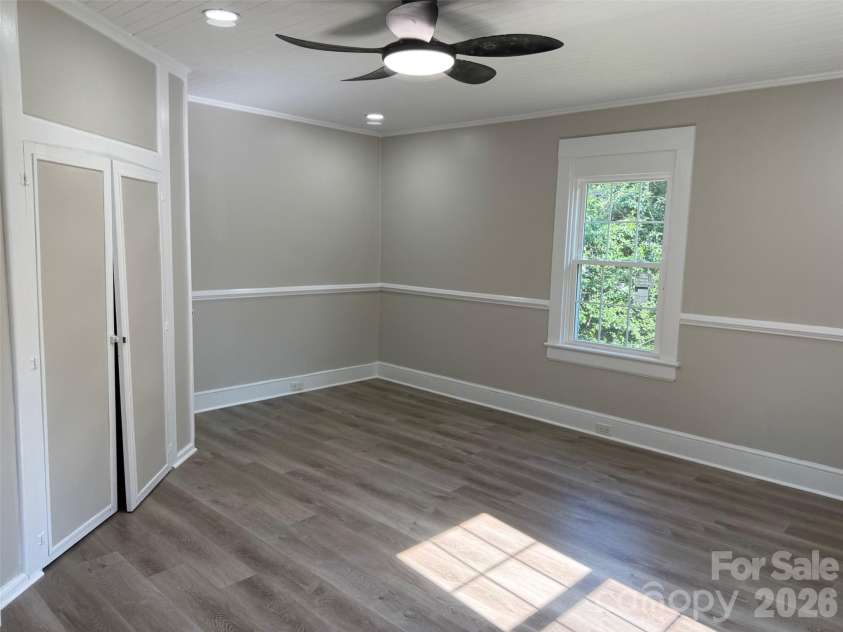 161 Seaboard Street, Cheraw, SC 29520.  MLS# CAR4362856, YatesRealty ID 19379. 