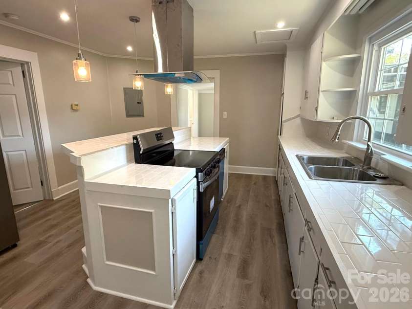 161 Seaboard Street, Cheraw, SC 29520.  MLS# CAR4362856, YatesRealty ID 19379. 