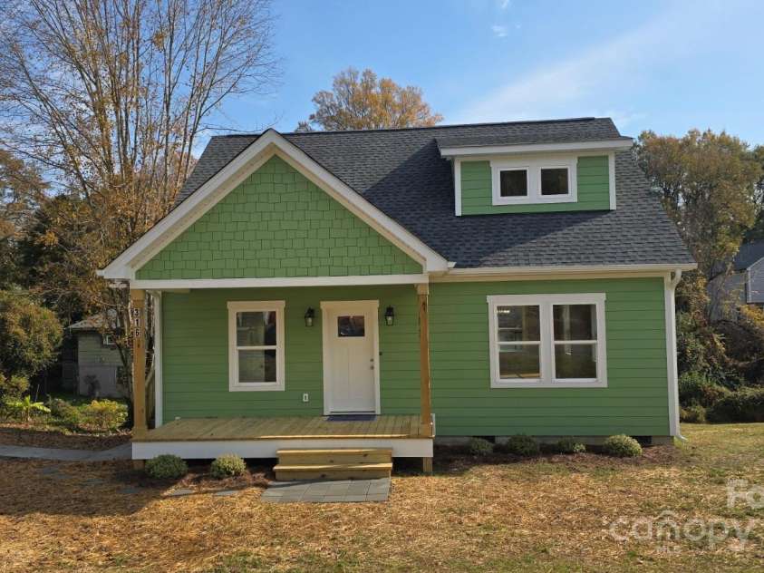 316 Hill Street, Gastonia, NC 28052.  MLS# CAR4321083, YatesRealty ID 1938. Exterior Front