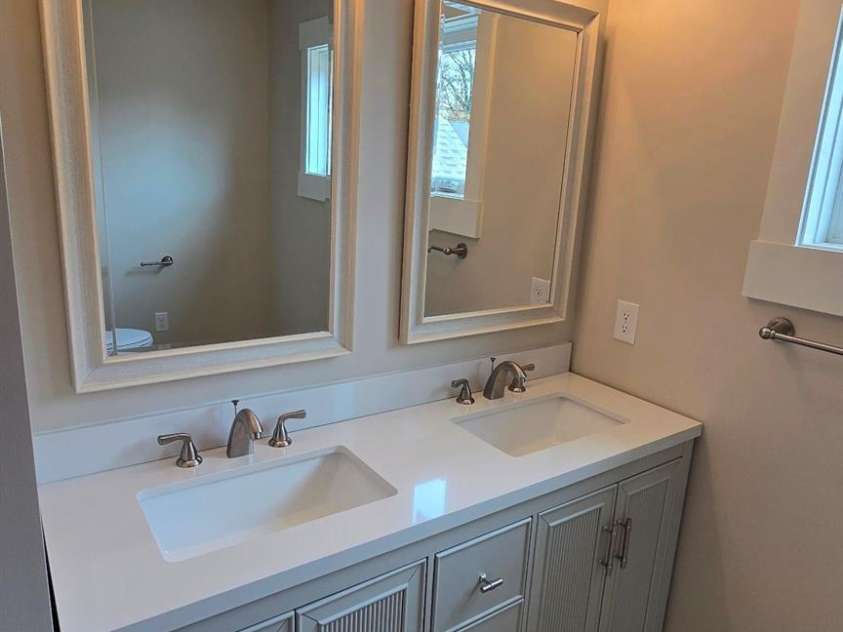 316 Hill Street, Gastonia, NC 28052.  MLS# CAR4321083, YatesRealty ID 1938. Primary bathroom