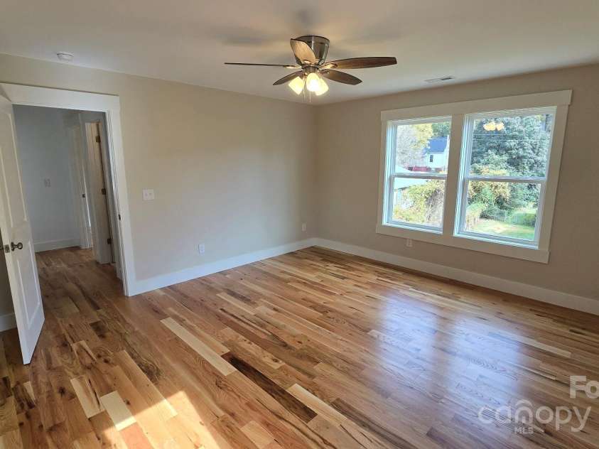 316 Hill Street, Gastonia, NC 28052.  MLS# CAR4321083, YatesRealty ID 1938. Primary suite