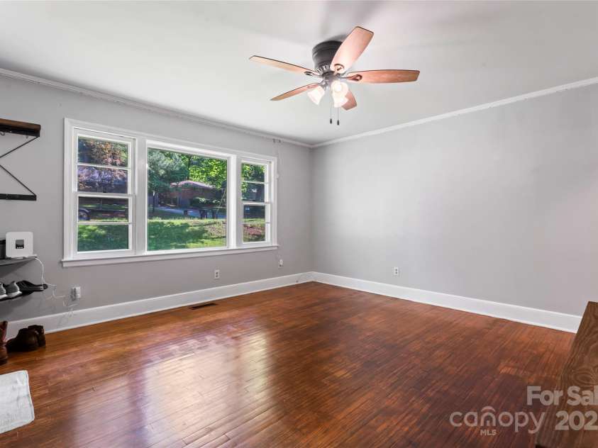 851 Gist Road, Rock Hill, SC 29732.  MLS# CAR4254762, YatesRealty ID 19381. Living Room