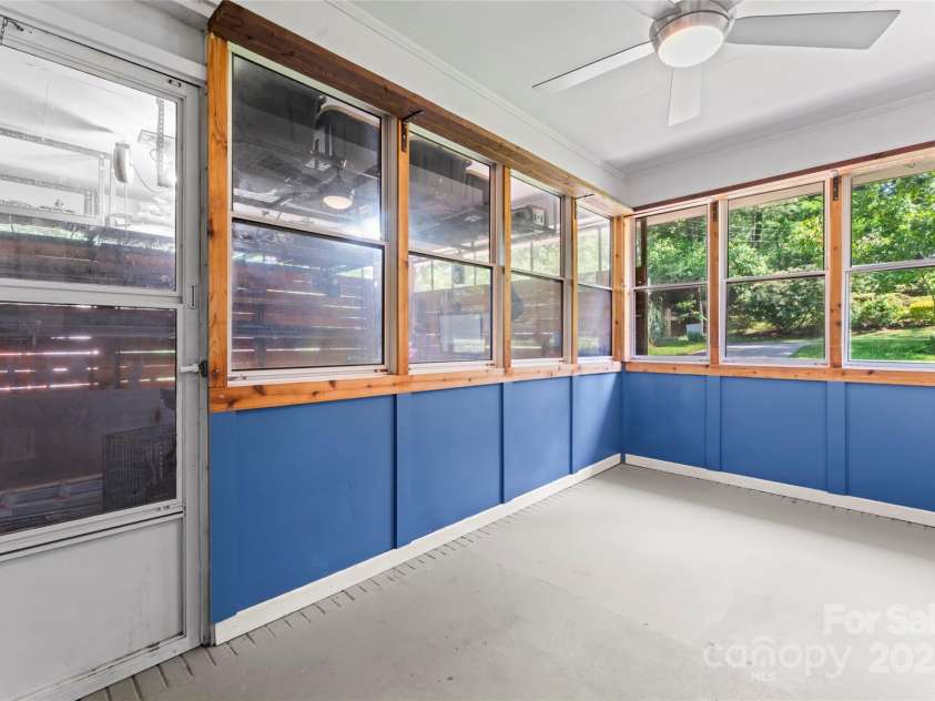851 Gist Road, Rock Hill, SC 29732.  MLS# CAR4254762, YatesRealty ID 19381. Sunroom/Porch
