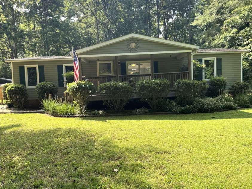 5029 NC 10 Hwy Road, Catawba, NC 28609.  MLS# CAR4245131, YatesRealty ID 19382. 