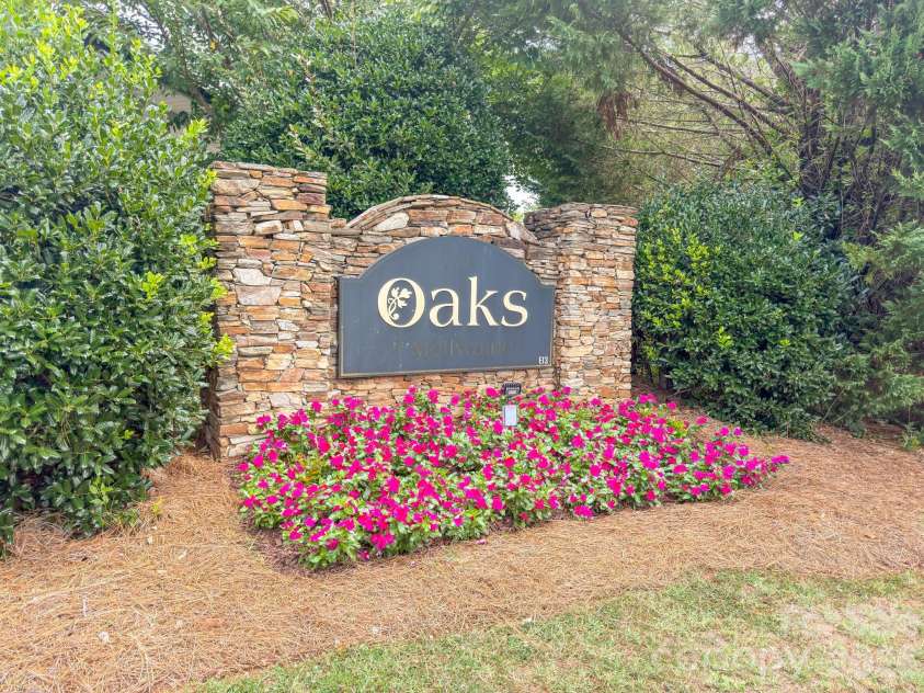 11612 Galashiels Drive, Huntersville, NC 28078.  MLS# CAR4376286, YatesRealty ID 19383. 