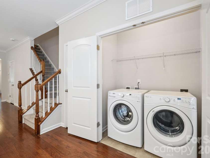 11612 Galashiels Drive, Huntersville, NC 28078.  MLS# CAR4376286, YatesRealty ID 19383. 