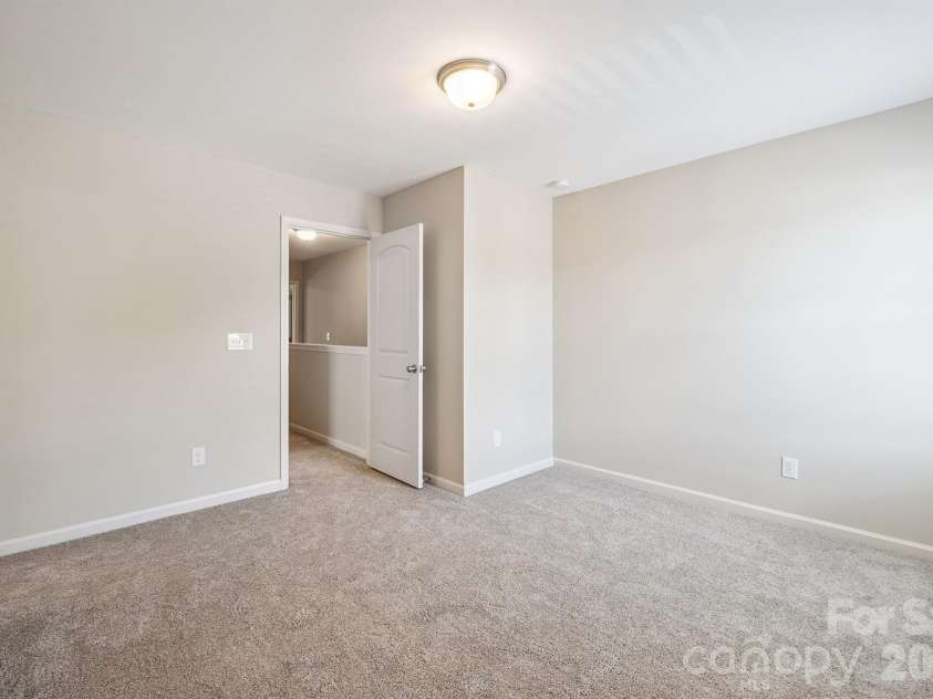 11612 Galashiels Drive, Huntersville, NC 28078.  MLS# CAR4376286, YatesRealty ID 19383. 