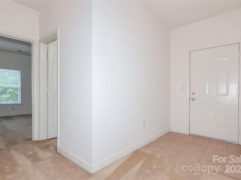 11863 Ridgeway Park Drive, Charlotte, NC 28277.  MLS# CAR4263808, YatesRealty ID 19384. 