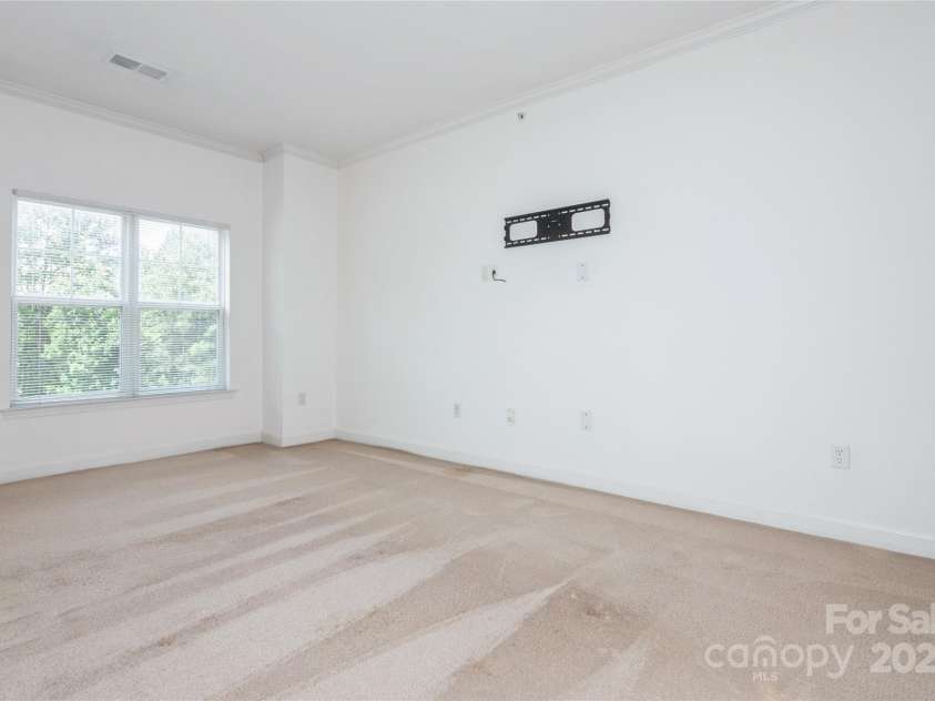 11863 Ridgeway Park Drive, Charlotte, NC 28277.  MLS# CAR4263808, YatesRealty ID 19384. 