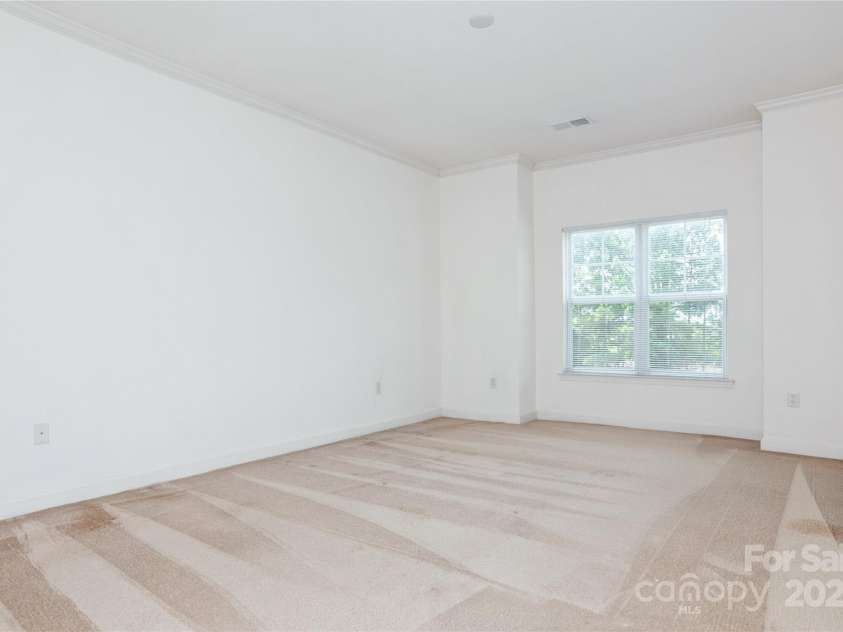 11863 Ridgeway Park Drive, Charlotte, NC 28277.  MLS# CAR4263808, YatesRealty ID 19384. 