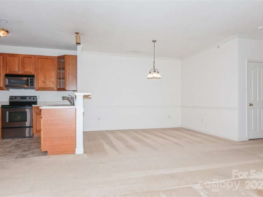 11863 Ridgeway Park Drive, Charlotte, NC 28277.  MLS# CAR4263808, YatesRealty ID 19384. 