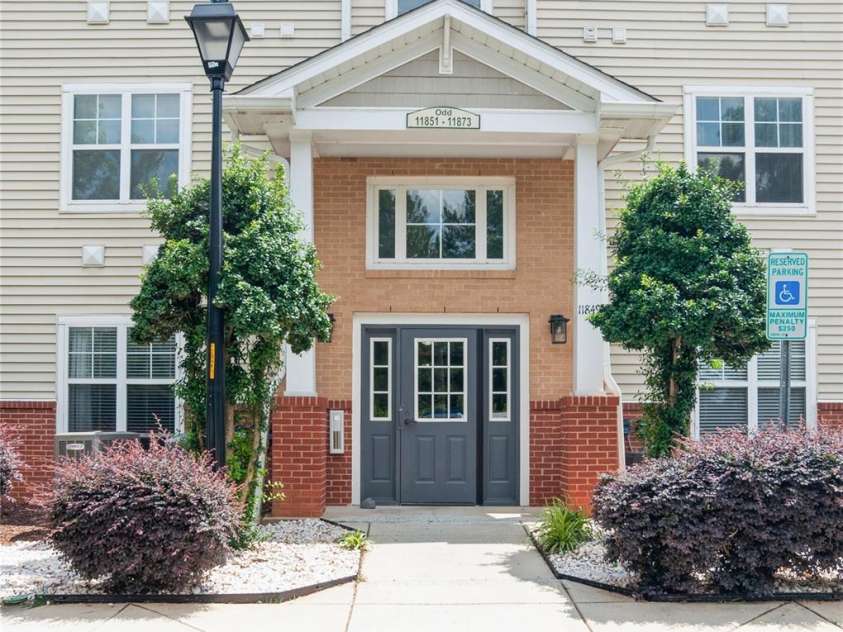 11863 Ridgeway Park Drive, Charlotte, NC 28277.  MLS# CAR4263808, YatesRealty ID 19384. 