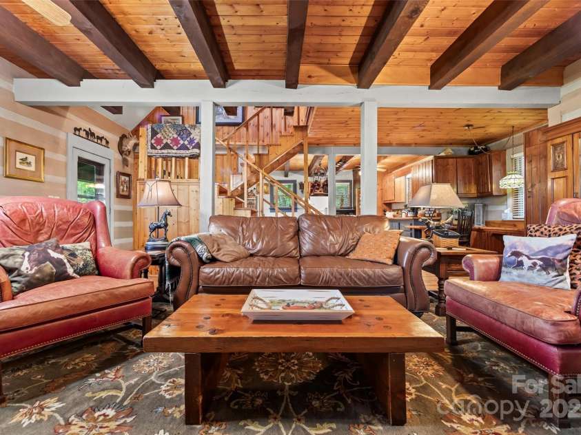 260 Smoky View Drive, Bryson City, NC 28713.  MLS# CAR4265054, YatesRealty ID 19388. 