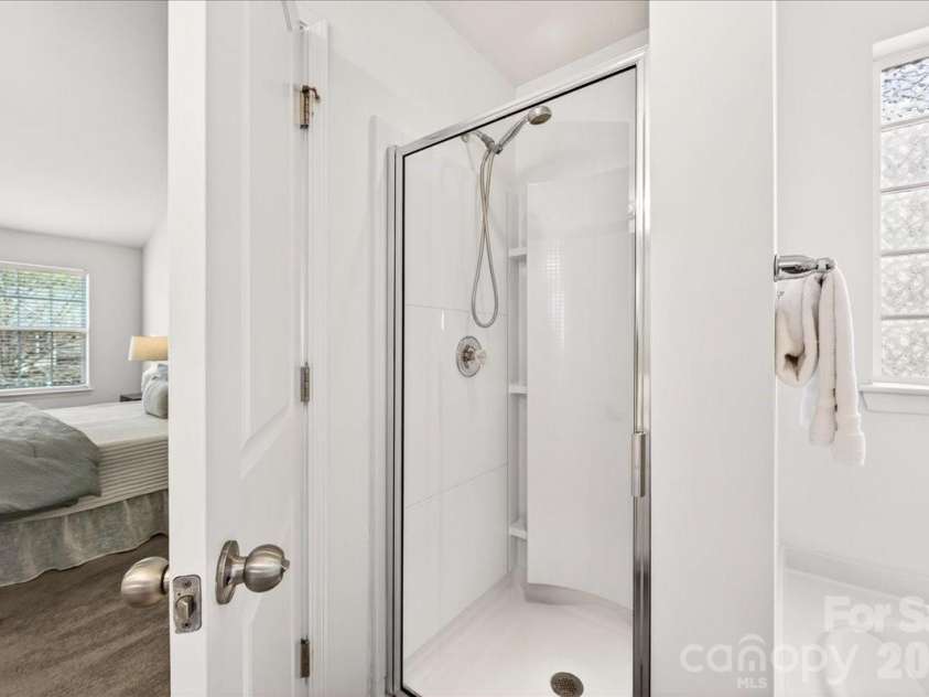 16106 Long Talon Way, Charlotte, NC 28278.  MLS# CAR4352599, YatesRealty ID 19389. 