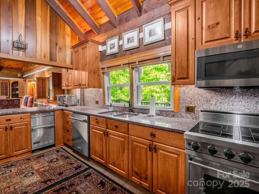 980 Mountain Forest Drive, Union Mills, NC 28167.  MLS# CAR4249010, YatesRealty ID 19389. 