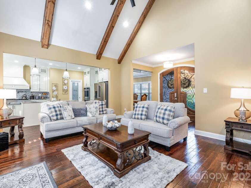 139 Trillium Drive, Statesville, NC 28625.  MLS# CAR4321888, YatesRealty ID 1939. 