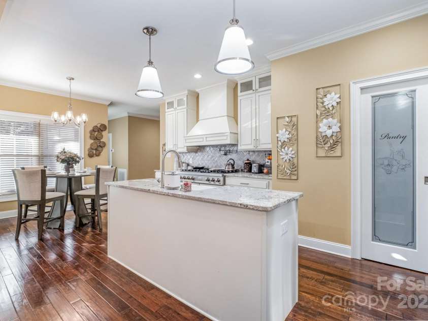 139 Trillium Drive, Statesville, NC 28625.  MLS# CAR4321888, YatesRealty ID 1939. 